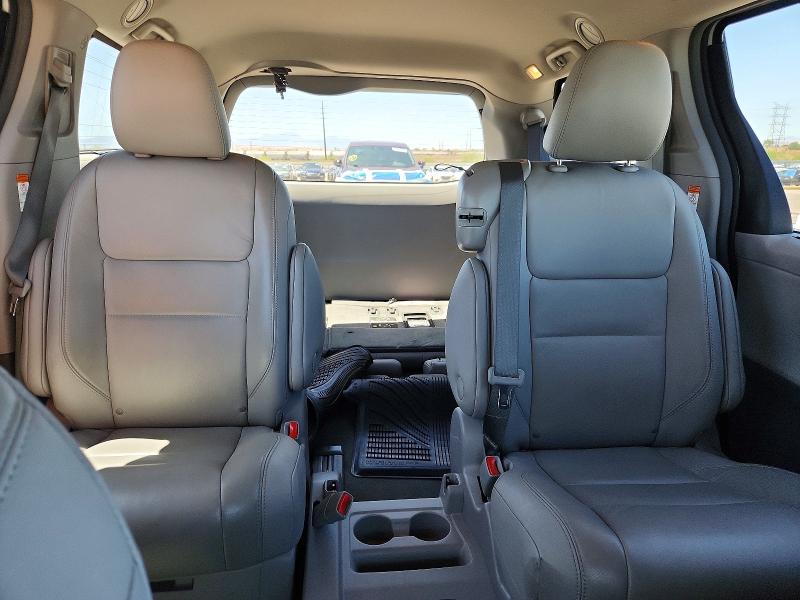 Продаж на аукціоні авто 2017 Toyota Sienna, vin: 5TDYZ3DC1HS883288, номер лоту: 54863446