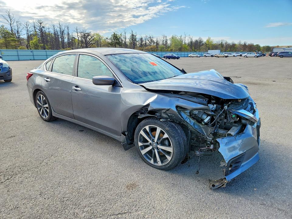 Продажа на аукционе авто 2017 Nissan Altima, vin: 1N4AL3AP7HC495791, номер лота: 53270766