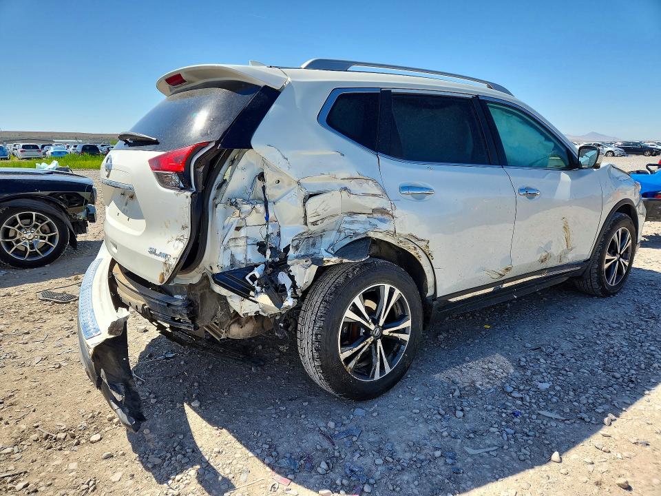 Продажа на аукционе авто 2017 Nissan Rogue, vin: 5N1AT2MV5HC780368, номер лота: 52532056