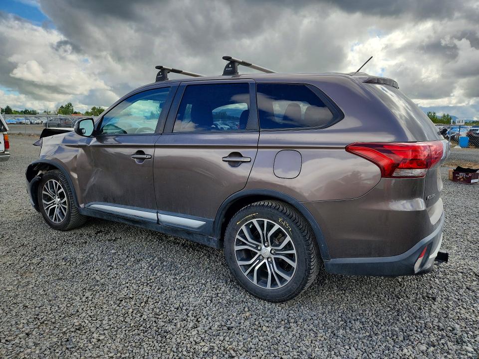 2016 Mitsubishi Outlander მანქანა იყიდება აუქციონზე, vin: JA4AZ3A31GZ011027, აუქციონის ნომერი: 54448256