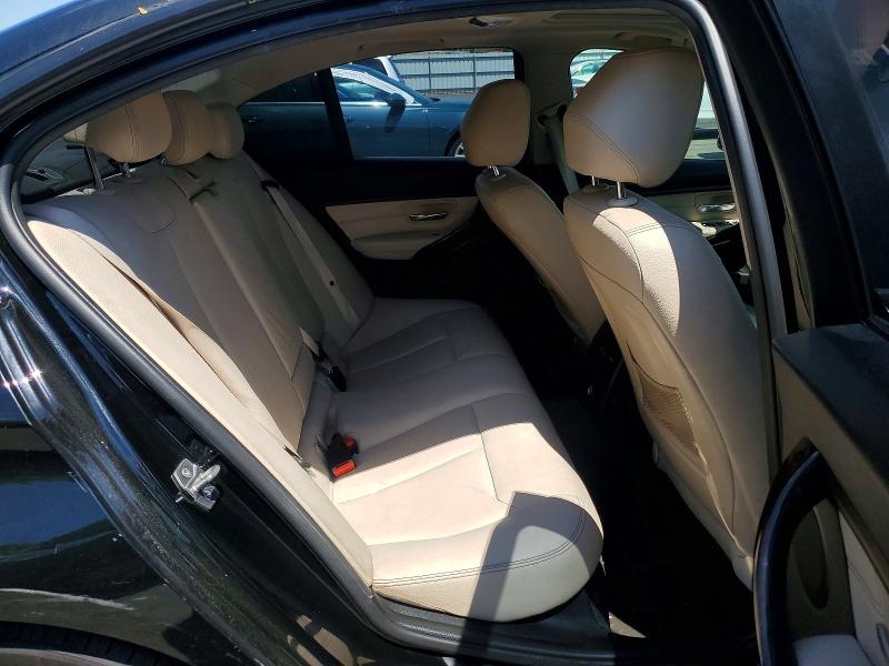 55183426 :رقم المزاد ، WBA3C1C53FK119477 vin ، 2015 Bmw 328 مزاد بيع