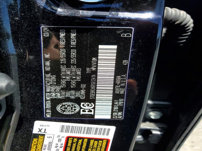 Продажа на аукционе авто 2024 Toyota Highlander Hybrid, vin: 5TDEBRCH6RS612414, номер лота: 53606816