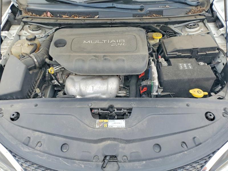 2015 Chrysler 200 მანქანა იყიდება აუქციონზე, vin: 1C3CCCAB6FN614511, აუქციონის ნომერი: 53070316