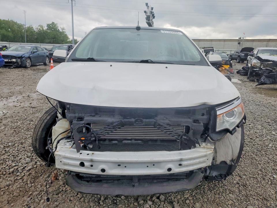 51703066 :رقم المزاد ، 2FMDK3K90DBA73281 vin ، 2013 Ford Edge مزاد بيع