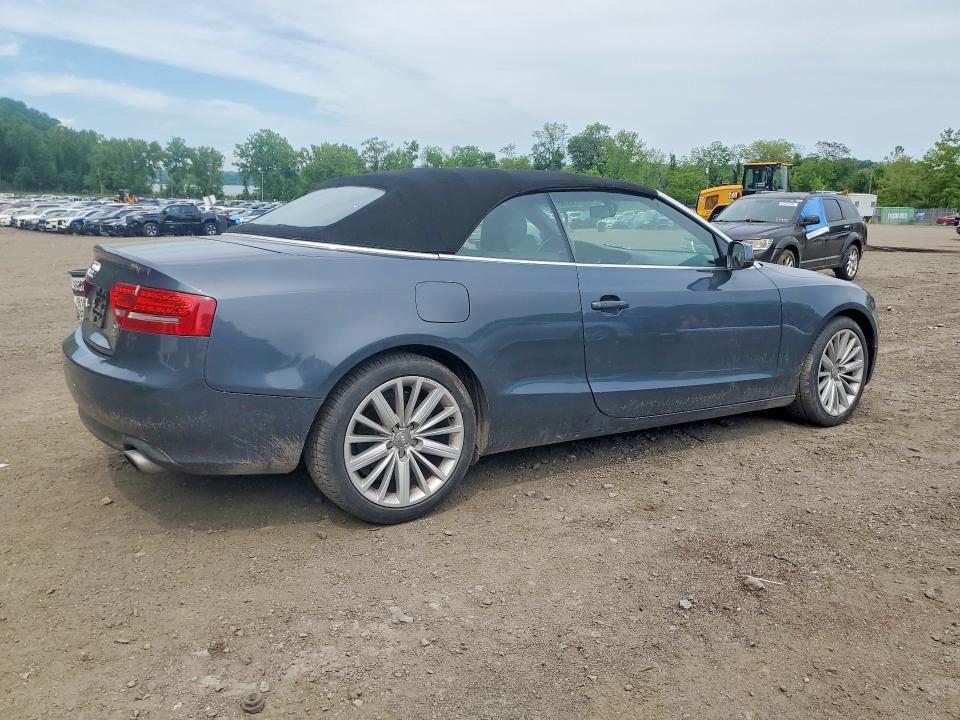 2010 Audi A5 მანქანა იყიდება აუქციონზე, vin: WAULFAFH8AN026071, აუქციონის ნომერი: 55005796