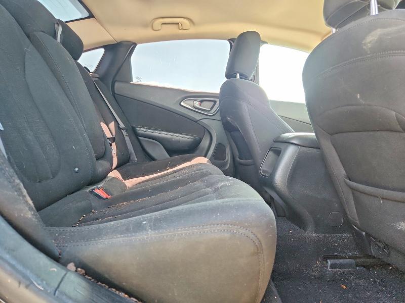 Продажа на аукционе авто 2015 Chrysler 200, vin: 1C3CCCAB1FN558980, номер лота: 54245246