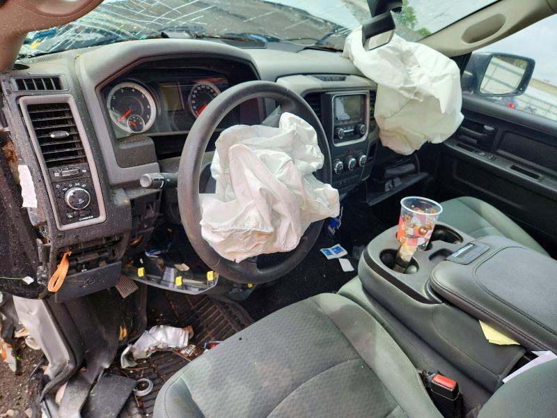 Продаж на аукціоні авто 2018 Ram 1500, vin: 1C6RR7FGXJS328601, номер лоту: 53763126