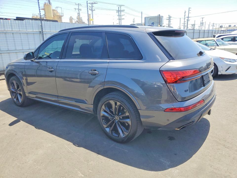 2025 Audi Q7 მანქანა იყიდება აუქციონზე, vin: WA1LVBF78SD005015, აუქციონის ნომერი: 54008676