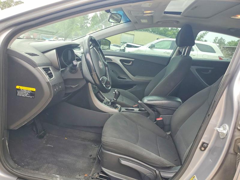52717216 :رقم المزاد ، KMHDH4AE6FU343971 vin ، 2015 Hyundai Elantra مزاد بيع