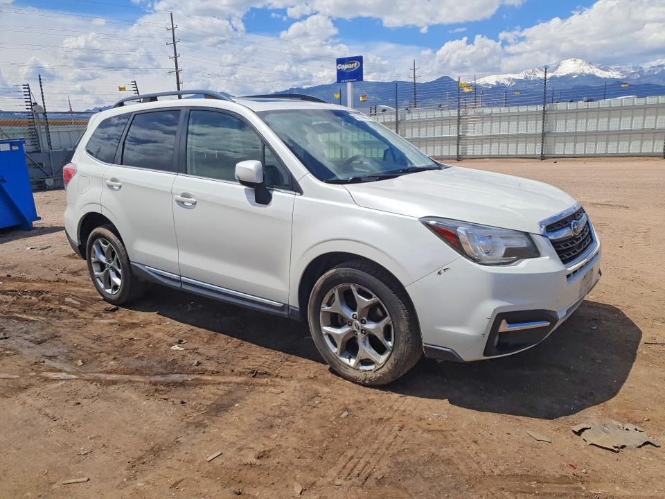 Продажа на аукционе авто 2018 Subaru Forester, vin: JF2SJAWC8JH441134, номер лота: 52310886