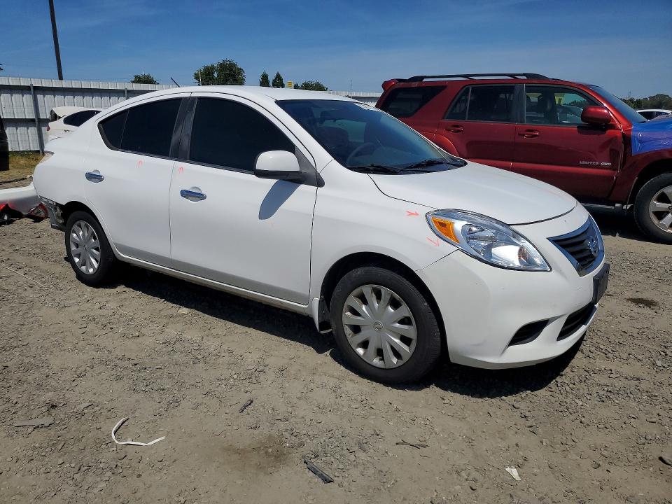 53224116 :رقم المزاد ، 3N1CN7AP2EL808513 vin ، 2014 Nissan Versa مزاد بيع