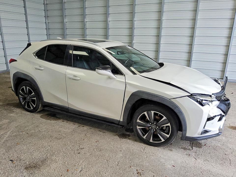 2020 Lexus Ux მანქანა იყიდება აუქციონზე, vin: JTHP3JBH6L2026270, აუქციონის ნომერი: 53017856