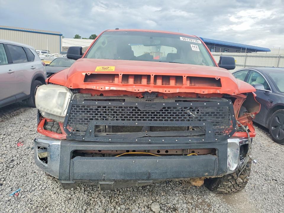 2017 Toyota Tundra მანქანა იყიდება აუქციონზე, vin: 5TFDW5F16HX663010, აუქციონის ნომერი: 55178116