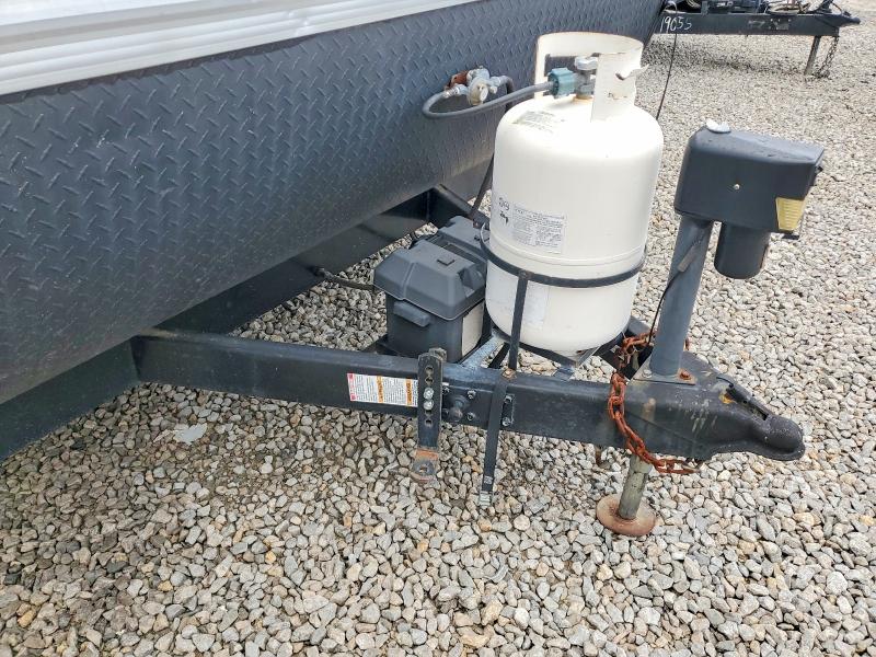 2018 Forest Riv Recreational Vehicle (rv) მანქანა იყიდება აუქციონზე, vin: 4X4TSMV19JY001354, აუქციონის ნომერი: 54860496