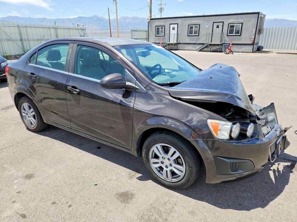 54559566 :رقم المزاد ، 1G1JC5SH5F4130927 vin ، 2015 Chevrolet Sonic مزاد بيع