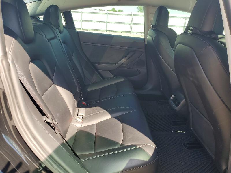 52172486 :رقم المزاد ، 5YJ3E1EA5KF305178 vin ، 2019 Tesla Model 3 مزاد بيع