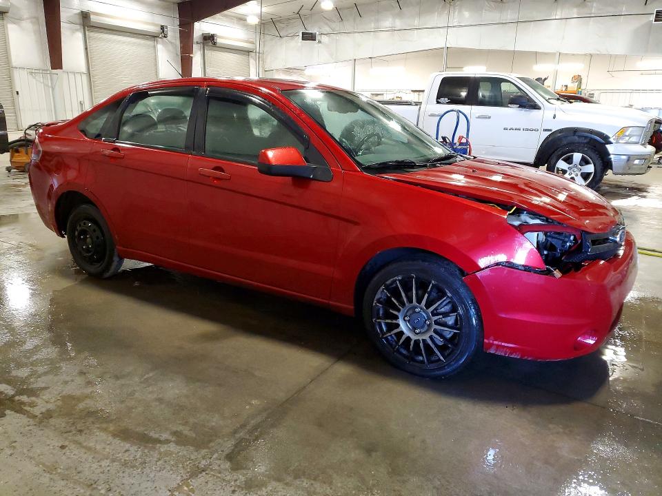 50755266 :رقم المزاد ، 1FAHP3GNXBW136031 vin ، 2011 Ford Focus مزاد بيع