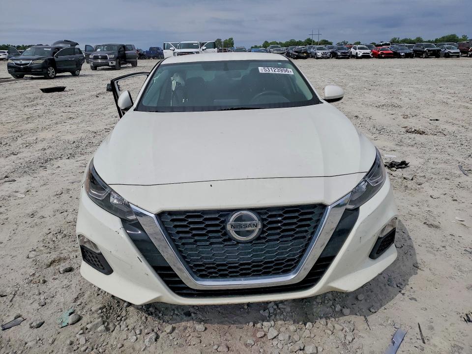 Продаж на аукціоні авто 2019 Nissan Altima, vin: 1N4BL4BV8KC108048, номер лоту: 53123996
