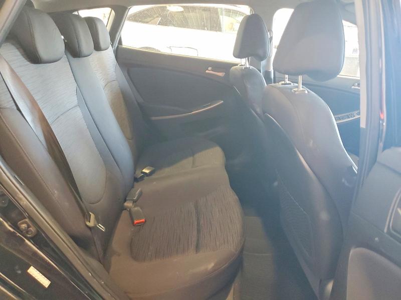 52931426 :رقم المزاد ، KMHCT5AE8HU326625 vin ، 2017 Hyundai Accent مزاد بيع