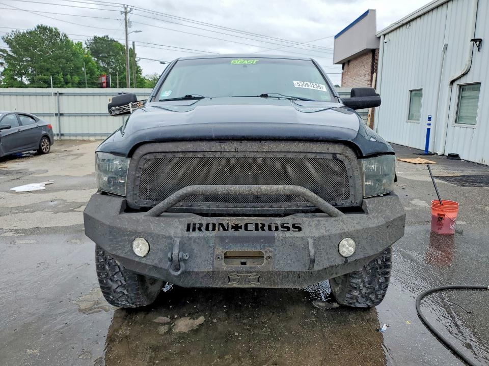 53064236 :رقم المزاد ، 1D7RV1GT6BS652925 vin ، 2011 Dodge Ram 1500 مزاد بيع