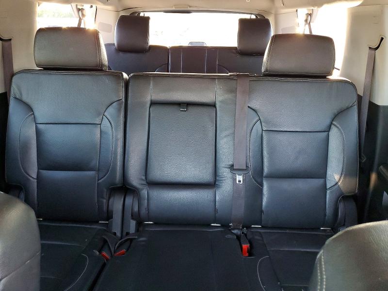 55561976 :رقم المزاد ، 1GNSCGKC0GR363198 vin ، 2016 Chevrolet Suburban مزاد بيع