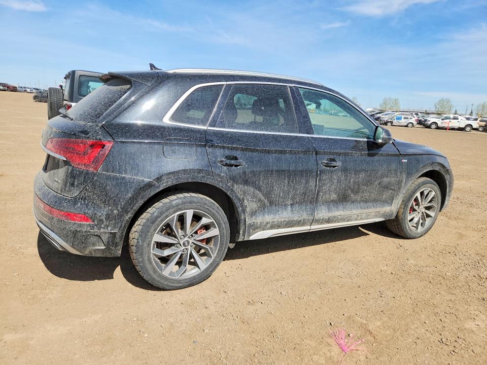 Продажа на аукционе авто 2021 Audi Q5, vin: WA1EAAFYXM2114369, номер лота: 53121676