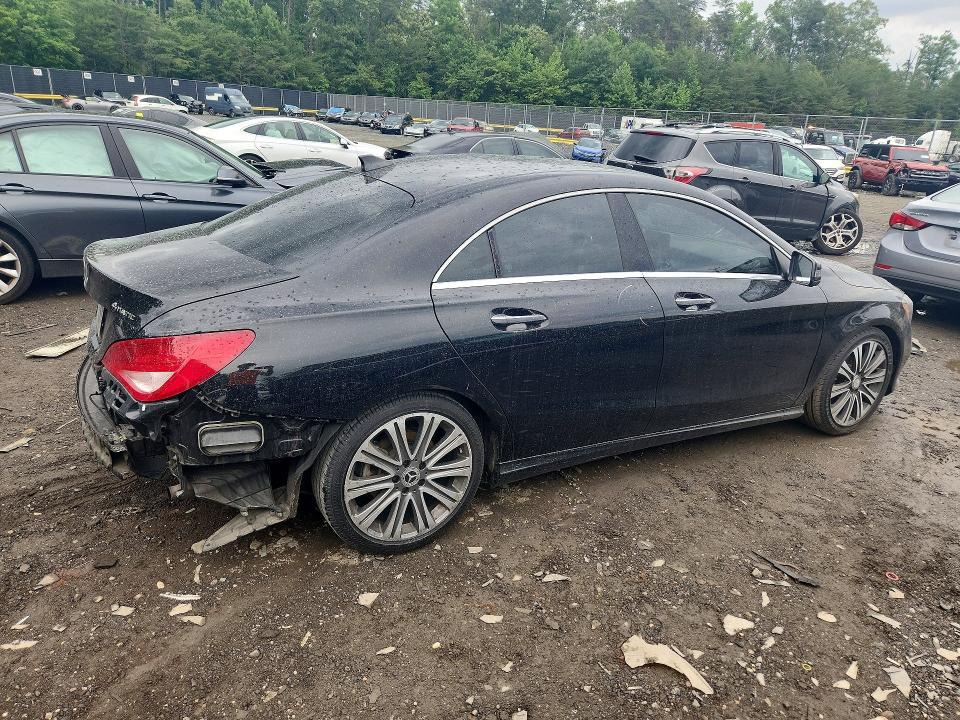 55154096 :رقم المزاد ، WDDSJ4GB8JN646093 vin ، 2018 Mercedes-benz Cla مزاد بيع