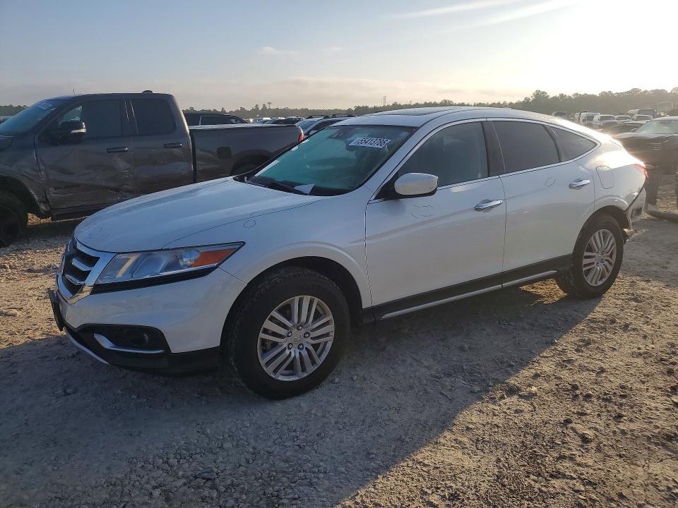 55413786 :رقم المزاد ، 5J6TF3H50EL000240 vin ، 2014 Honda Crosstour مزاد بيع