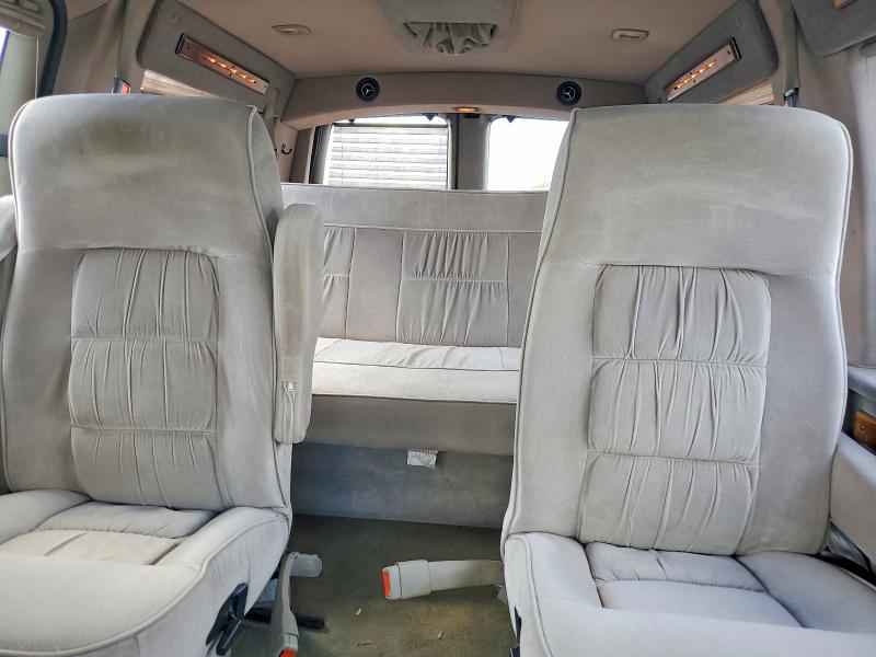 1998 Gmc Savana მანქანა იყიდება აუქციონზე, vin: 1GDFG15R4W1102841, აუქციონის ნომერი: 51957816