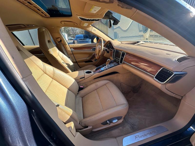 52297026 :رقم المزاد ، WP0AA2A77DL010215 vin ، 2013 Porsche Panamera مزاد بيع