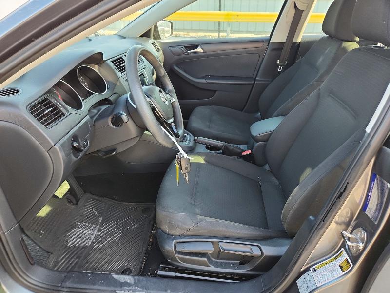 55553926 :رقم المزاد ، 3VW267AJ4GM314990 vin ، 2016 Volkswagen Jetta مزاد بيع