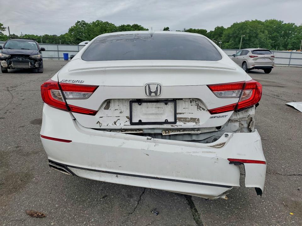 Продаж на аукціоні авто 2018 Honda Accord, vin: 1HGCV1F35JA167960, номер лоту: 53169946