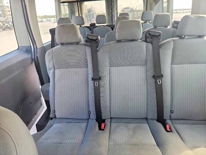 53999866 :رقم المزاد ، 1FBZX2CM7GKA32685 vin ، 2016 Ford Transit مزاد بيع