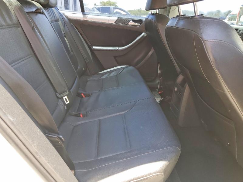 54295486 :رقم المزاد ، 3VWDX7AJ4DM391490 vin ، 2013 Volkswagen Jetta مزاد بيع