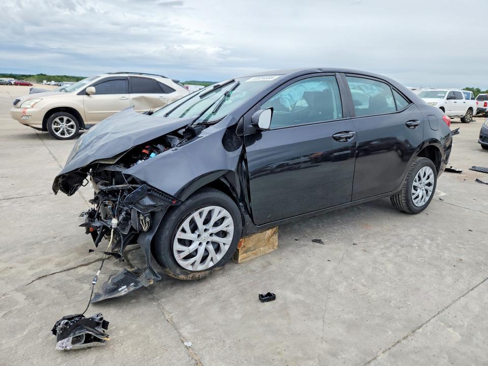 52034686 :رقم المزاد ، 2T1BURHE2HC866799 vin ، 2017 Toyota Corolla مزاد بيع