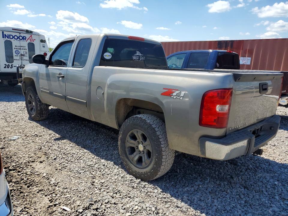 Продажа на аукционе авто 2007 Chevrolet Silverado, vin: 2GCEK19J271720142, номер лота: 53190516