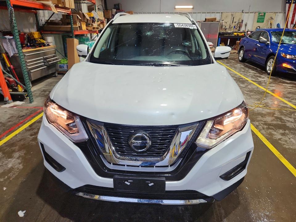 55438986 :رقم المزاد ، KNMAT2MT8JP534190 vin ، 2018 Nissan Rogue مزاد بيع