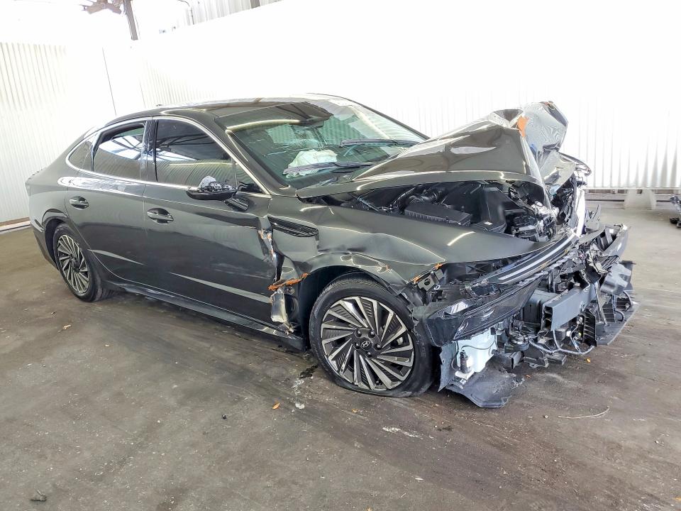 2025 Hyundai Sonata Hybrid მანქანა იყიდება აუქციონზე, vin: KMHL34JJ9SA103090, აუქციონის ნომერი: 52606236