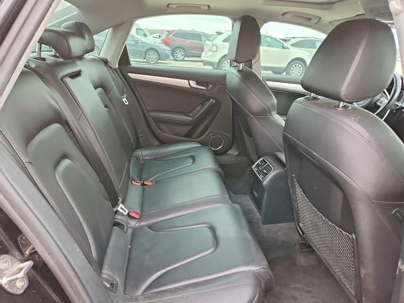 52555716 :رقم المزاد ، WAUFFAFL7FN012915 vin ، 2015 Audi A4 مزاد بيع