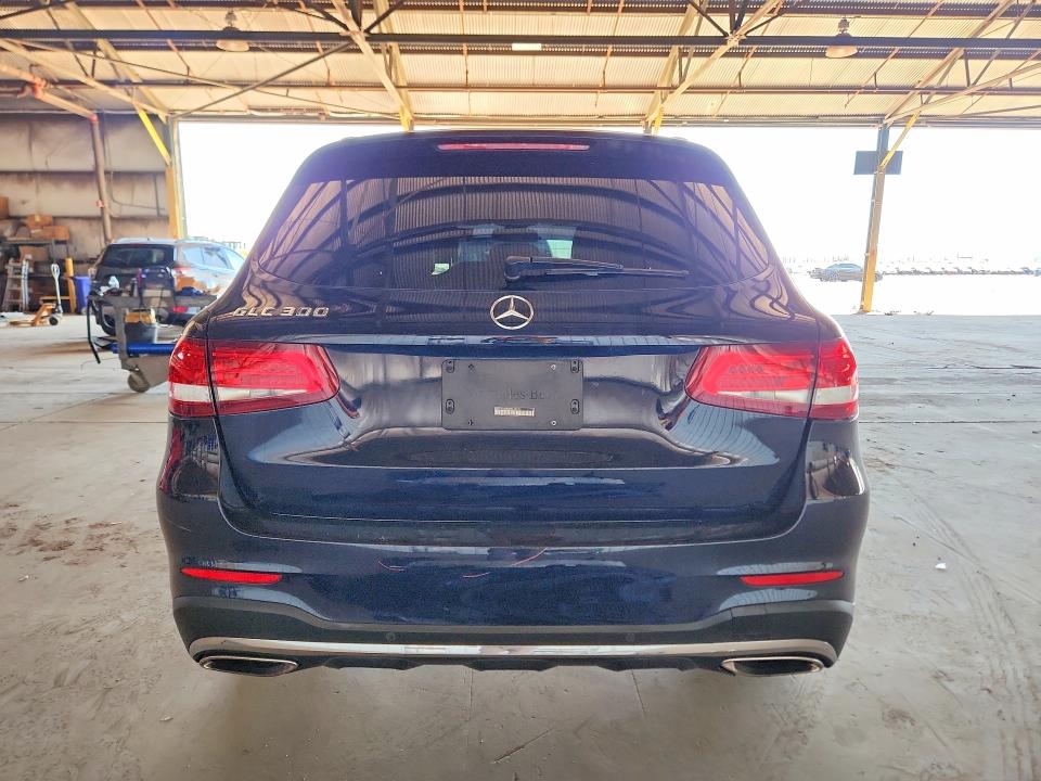 54777156 :رقم المزاد ، WDC0G4JBXGF012970 vin ، 2016 Mercedes-benz Glc مزاد بيع