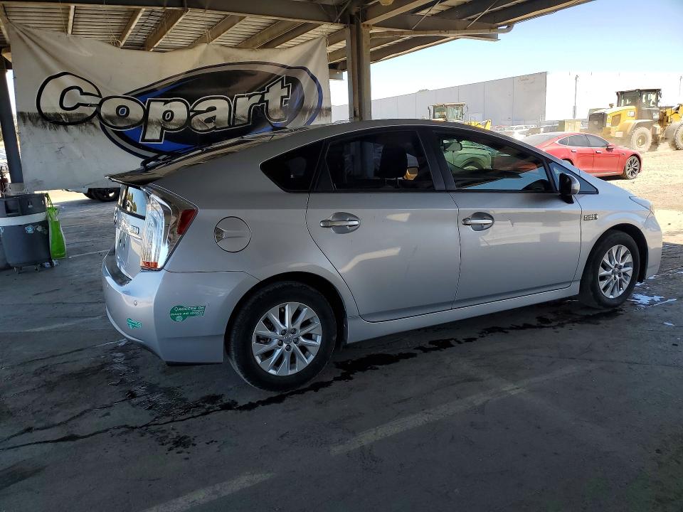 Продаж на аукціоні авто 2015 Toyota Prius Plug-in Hybrid, vin: JTDKN3DPXF3068946, номер лоту: 54179186