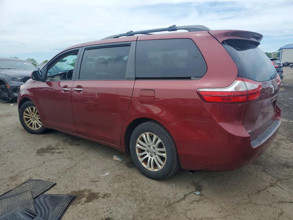55096726 :رقم المزاد ، 5TDYZ3DC2HS794720 vin ، 2017 Toyota Sienna مزاد بيع