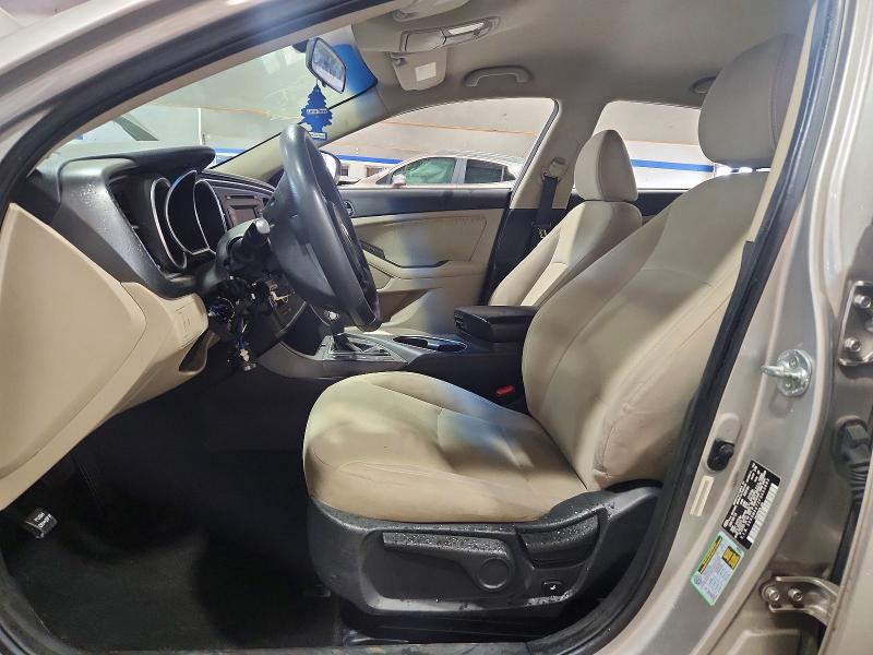 2015 Kia Optima მანქანა იყიდება აუქციონზე, vin: 5XXGM4A72FG443683, აუქციონის ნომერი: 54470406