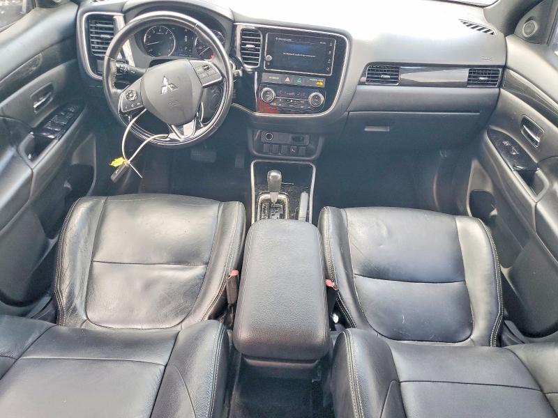 Продаж на аукціоні авто 2018 Mitsubishi Outlander, vin: JA4AD3A31JZ069872, номер лоту: 54881216