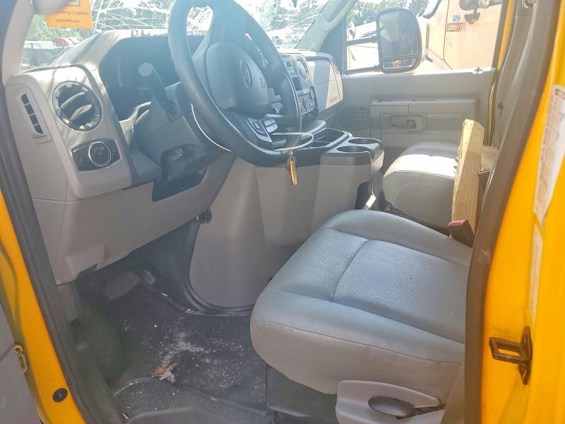 58499216 :رقم المزاد ، 1FDWE3FN2RDD09471 vin ، 2024 Ford Econoline مزاد بيع