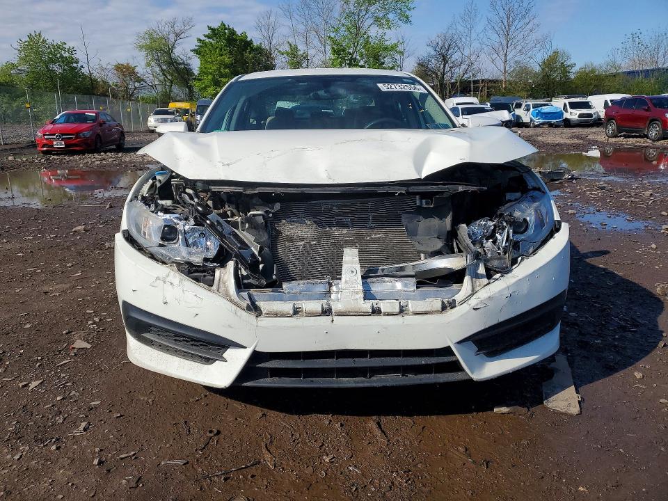 Продаж на аукціоні авто 2018 Honda Civic, vin: 19XFC2F5XJE202837, номер лоту: 52732556