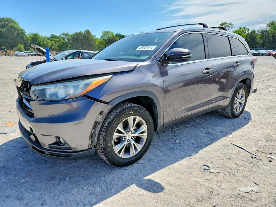 53265446 :رقم المزاد ، 5TDKKRFH0FS068504 vin ، 2015 Toyota Highlander مزاد بيع