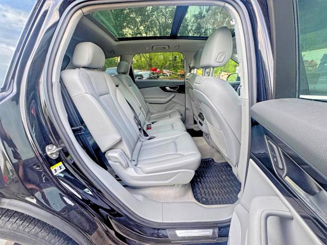 54542416 :رقم المزاد ، WA1LAAF7XKD008245 vin ، 2019 Audi Q7 مزاد بيع