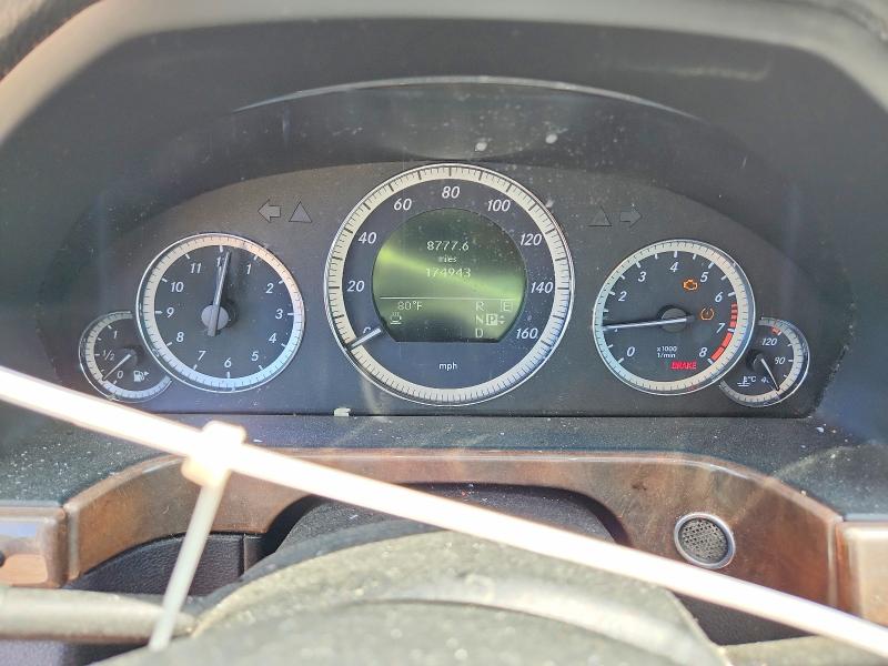 2011 Mercedes-benz E მანქანა იყიდება აუქციონზე, vin: WDDHF8HB9BA467703, აუქციონის ნომერი: 53202156
