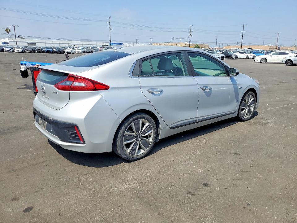 51917476 :رقم المزاد ، KMHC05LC7JU063540 vin ، 2018 Hyundai Ioniq مزاد بيع